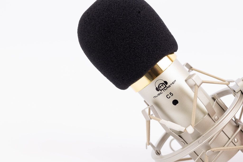 Condenser Studio Microphone with sponge wind shield