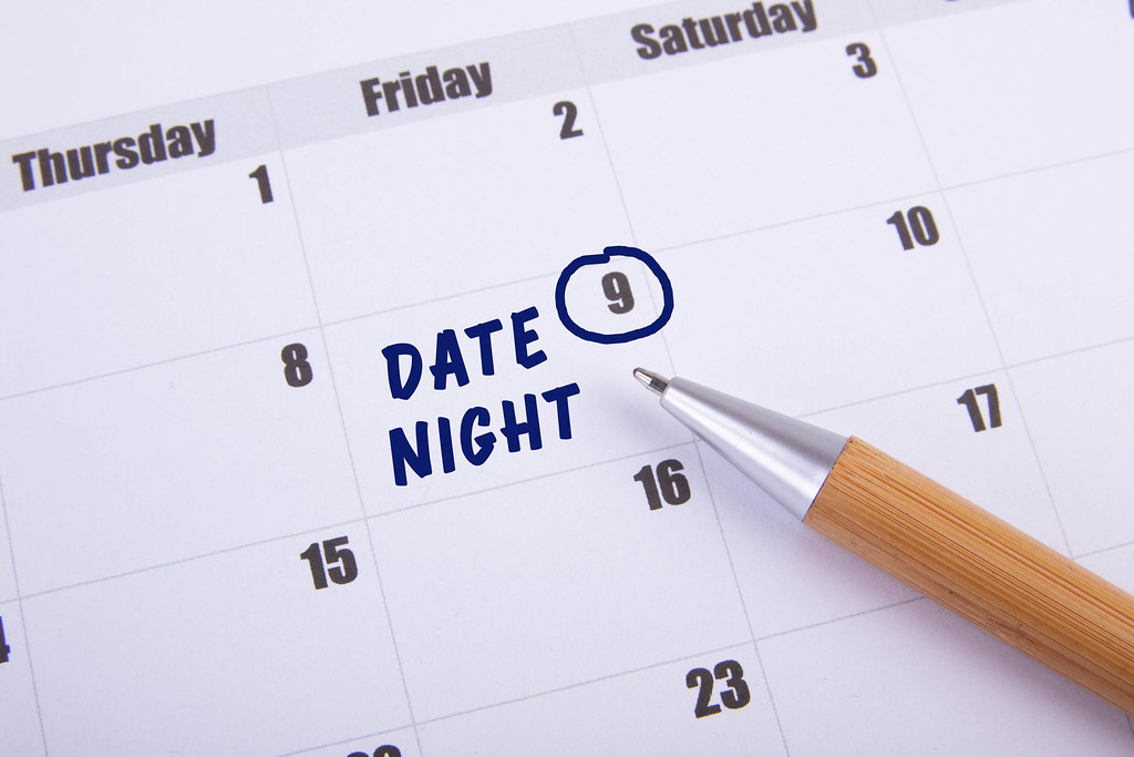 Date night date marked on the calendar
