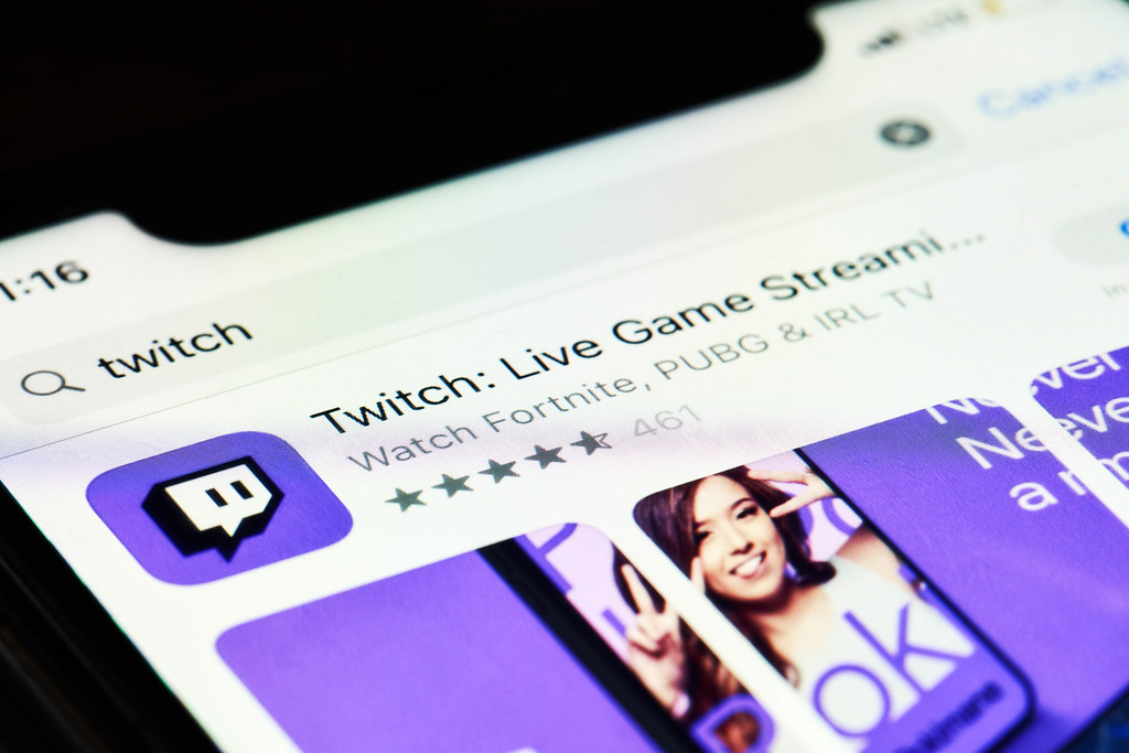 Downloading Twitch app to smartphone