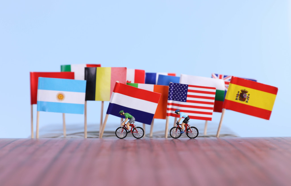 International flags on who cyclist