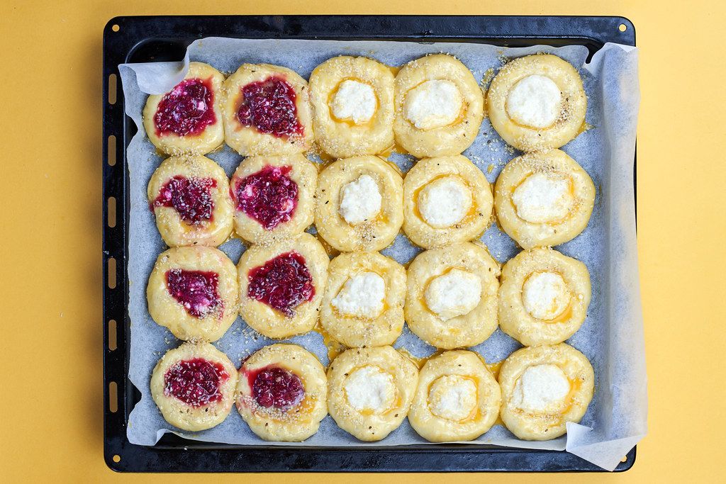 Overhead view of raspberry and cottage cheese buns