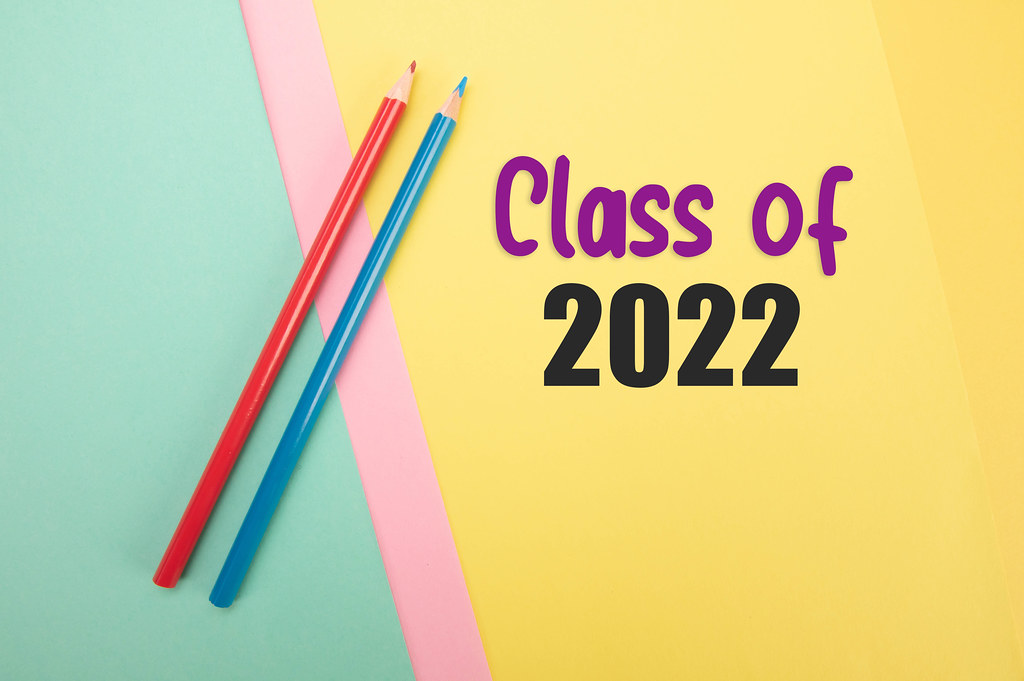 Red and blue pencil with Class of 2022 text