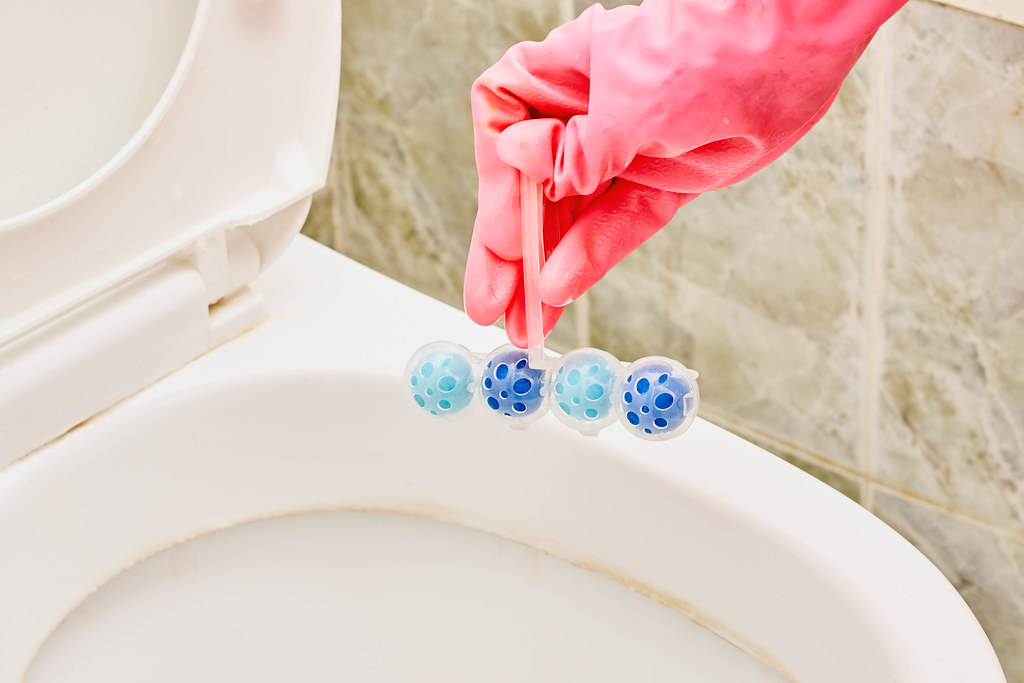 Scent for toilet - Aroma ball for toilet smell and disinfection