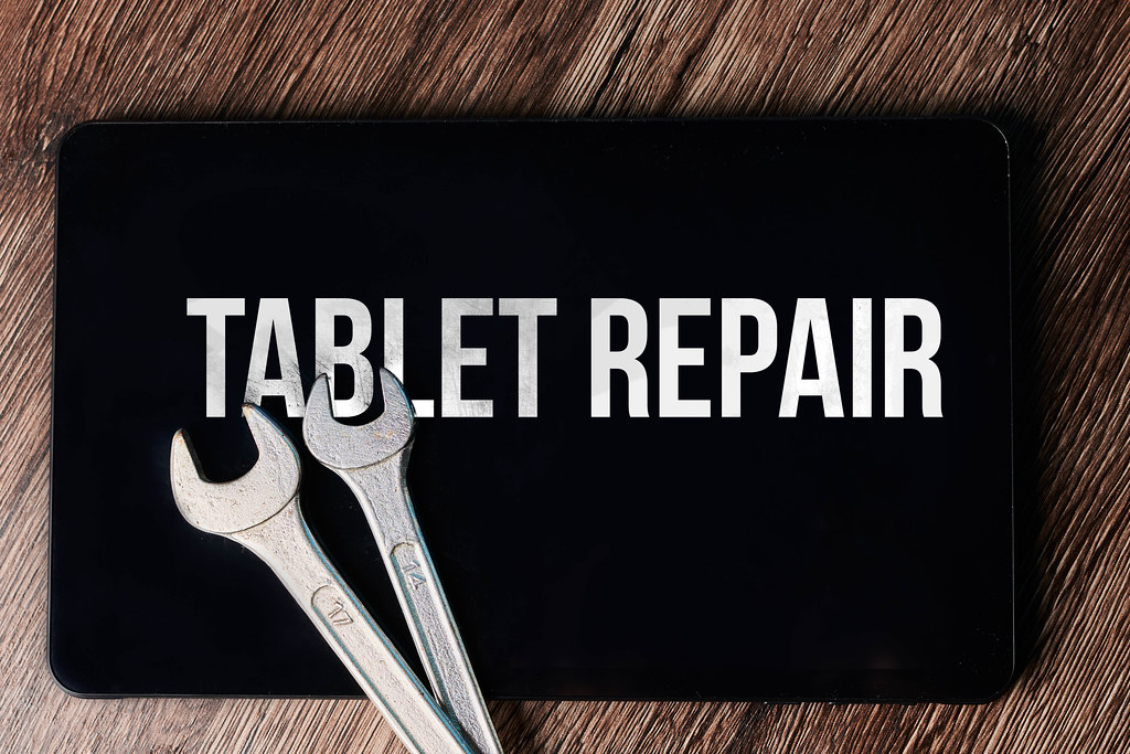 Tablet repair service
