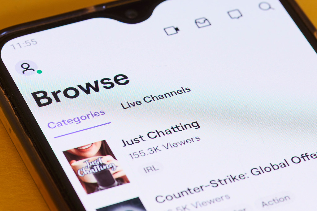 Twitch service video streaming play themes on mobile phone