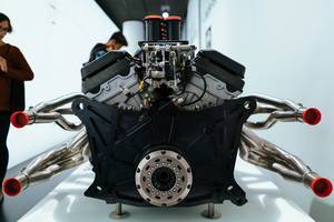 1999 BMW P75 V12 Le Mans engine – back view