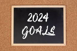 2024 goals on chalkboard