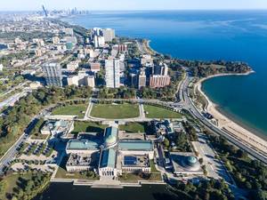 Aerial photo of the Museum of Science and Industry, East Hyde Park and Promontory Point