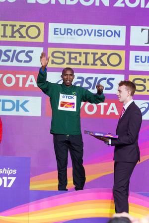 Alphonce Felix Simbu Bronzemedaille (Marathon Finale) bei den IAAF Leichtathletik-Weltmeisterschaften 2017 in London