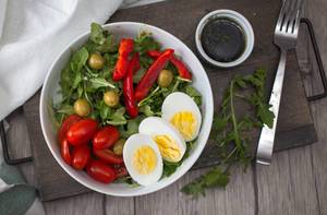 Arugula Salad with Eggs, tomato, pepper and Olive top View