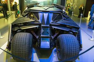 Batmobil auf der IFA: The Tumbler aus den Batman Filmen Dark Knight Trilogie, entworfen von designed von Christopher Nolan und Nathan Crowley