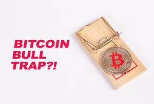 Bitcoin caught in mouse trap with text Bitcoin bull trap