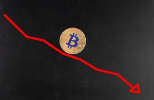 Bitcoin fall down chart