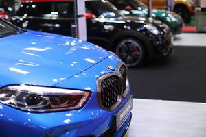 BMW 1er im Blau, Close-up vorne