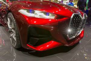 BMW Concept 4 front section with large air intakes and LED light elements
