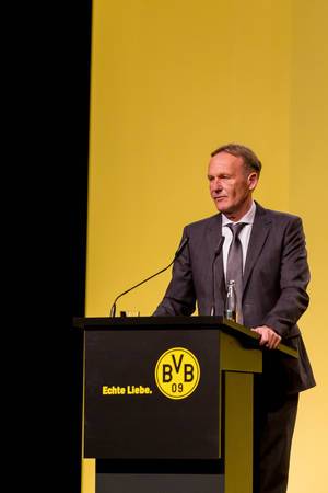 BVB-Geschäftsführer Watzke zieht Resümee und spricht über Trainer Lucien Favre auf der Mitgliederversammlung in Dortmund