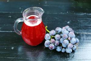 Carafe of fresh grape juice (Flip 2019)