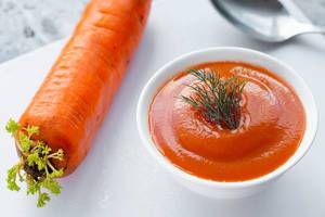 Carrot cream soup diet food