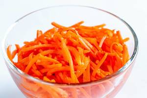 Carrot salad with spices.  Flip 2019
