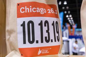 Chicago Marathon 2019 Werbeartikel: Leinentasche mit Aufdruck in Startnummer-Optik - 10.13.19