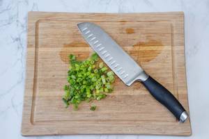 Chopped Green Onion with knife