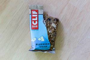 Cliff Energy Bar: Blueberry Crisp