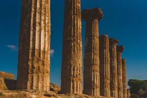 Der Tempel des olympischen Zeus in Nahaufnahme in Agrigent, Sizilien