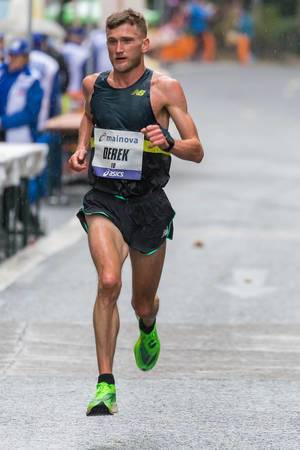 Derek Hawkins aus Großbrittannien beim Frankfurt Marathon 2019