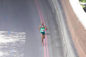 Desmond Mokogobu (Marathon Finale) bei den IAAF Leichtathletik-Weltmeisterschaften 2017 in London