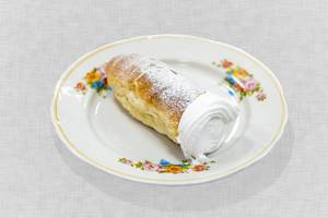 Dessert  "Sweet  cream tube" (Flip 2019)