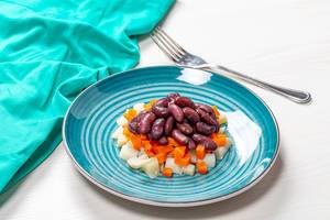 Diced salad of boiled potatoes, carrots and beans (Flip 2019)