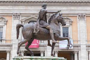 Die Statue de Marcus Aurelius bei den Kapitolinische Museen in Rom