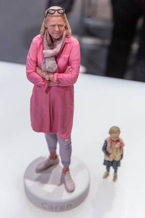Doob 3D Druck - Eine Dame mit ihrem Kind als Figuren 3D gedruckt