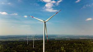 Drohnenfoto des neuen Windparks Straubenhardt