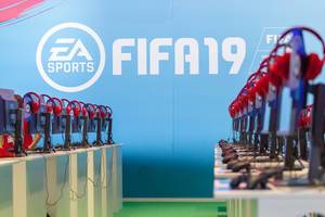 EA Sports: FIFA19