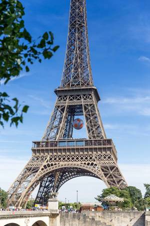 Eiffelturm während der Fußball-EM