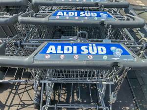 Einkaufswagen bei ALDI