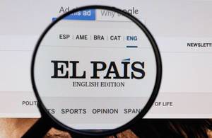 EL PAIS logo under magnifying glass