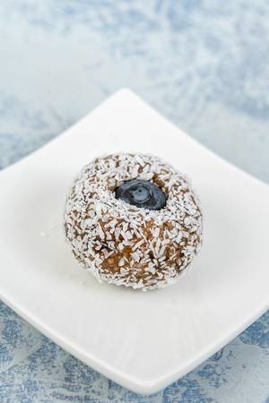 Energy Balls with Coconut and Blueberry
