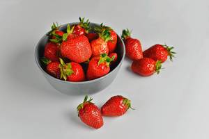 Erdbeeren in einer Schale