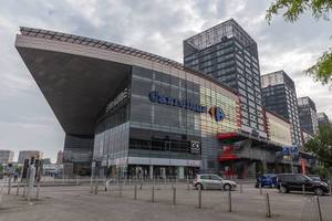 Euraville und Carrefour in Lille