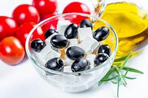 Feta cheese, olive oil and black olives  Flip 2019