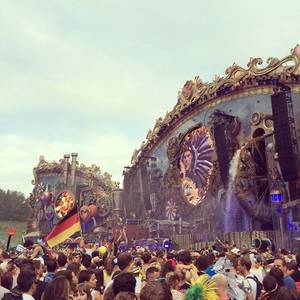 First day at #Tomorrowland was awesome #avicii #festival #belgium #boom #instapic #dreamville #music #dj