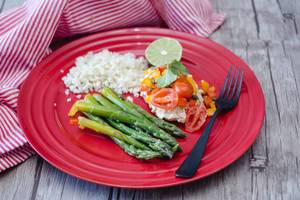 Fish With Asparagus, Rice and Fresh Tomatoe Salsa