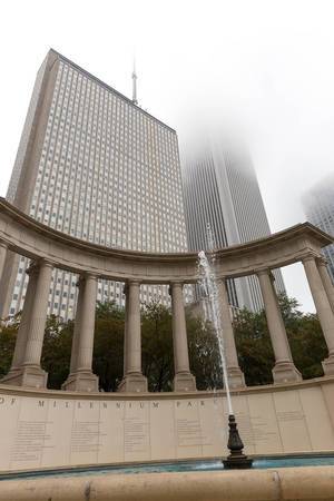 Fontäne im Millennium Monument im Wrigley Square, Chicago