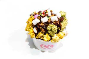 Frozen Popcorn with Ice Cream and Marshmallows