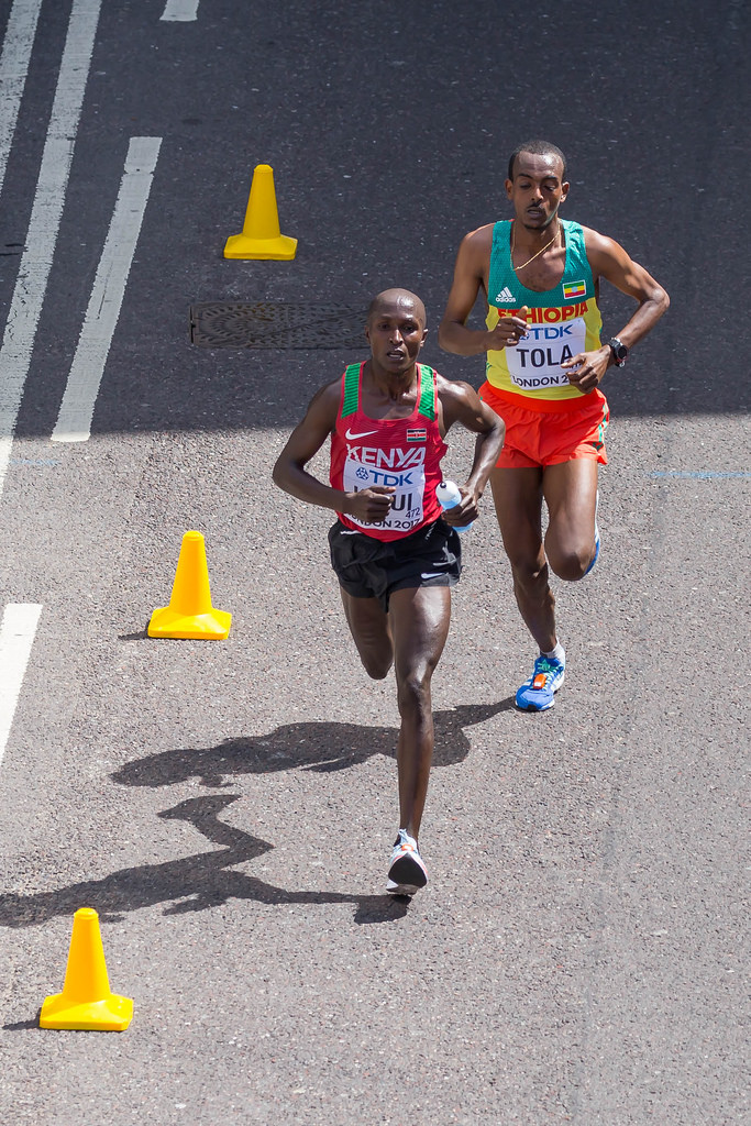 Geoffrey Kipkorir KIRUI und Tamirat TOLA beim Marathon