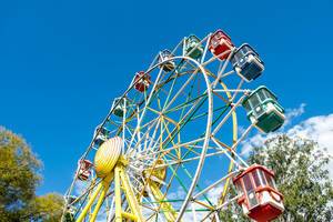 Giant ferris wheel in an amusement park