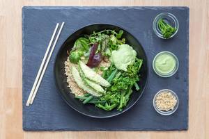 Green Bowl with Avocado and Broccolini