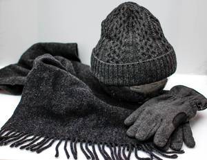 Grey Winter Accessories, Glove, Scarf and a Hat